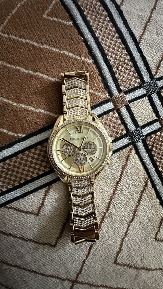 Michael Kors часы женские