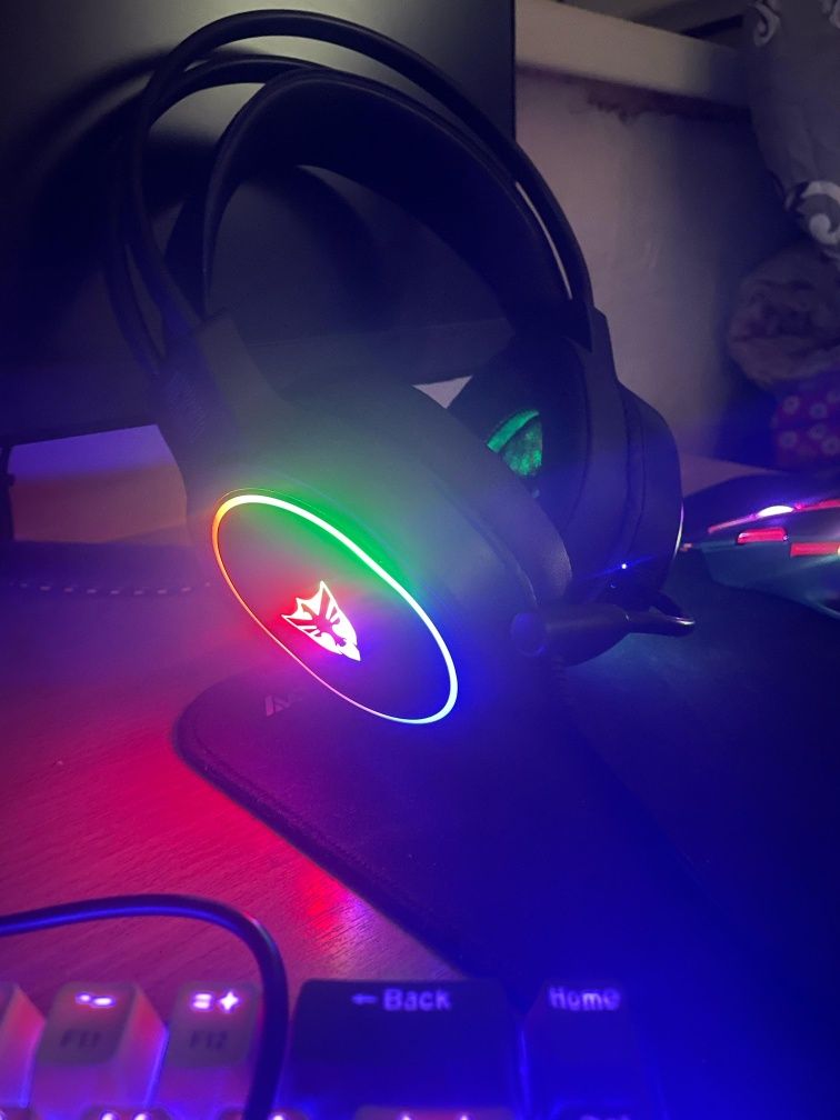 Игровой наушник для пк и смартфон