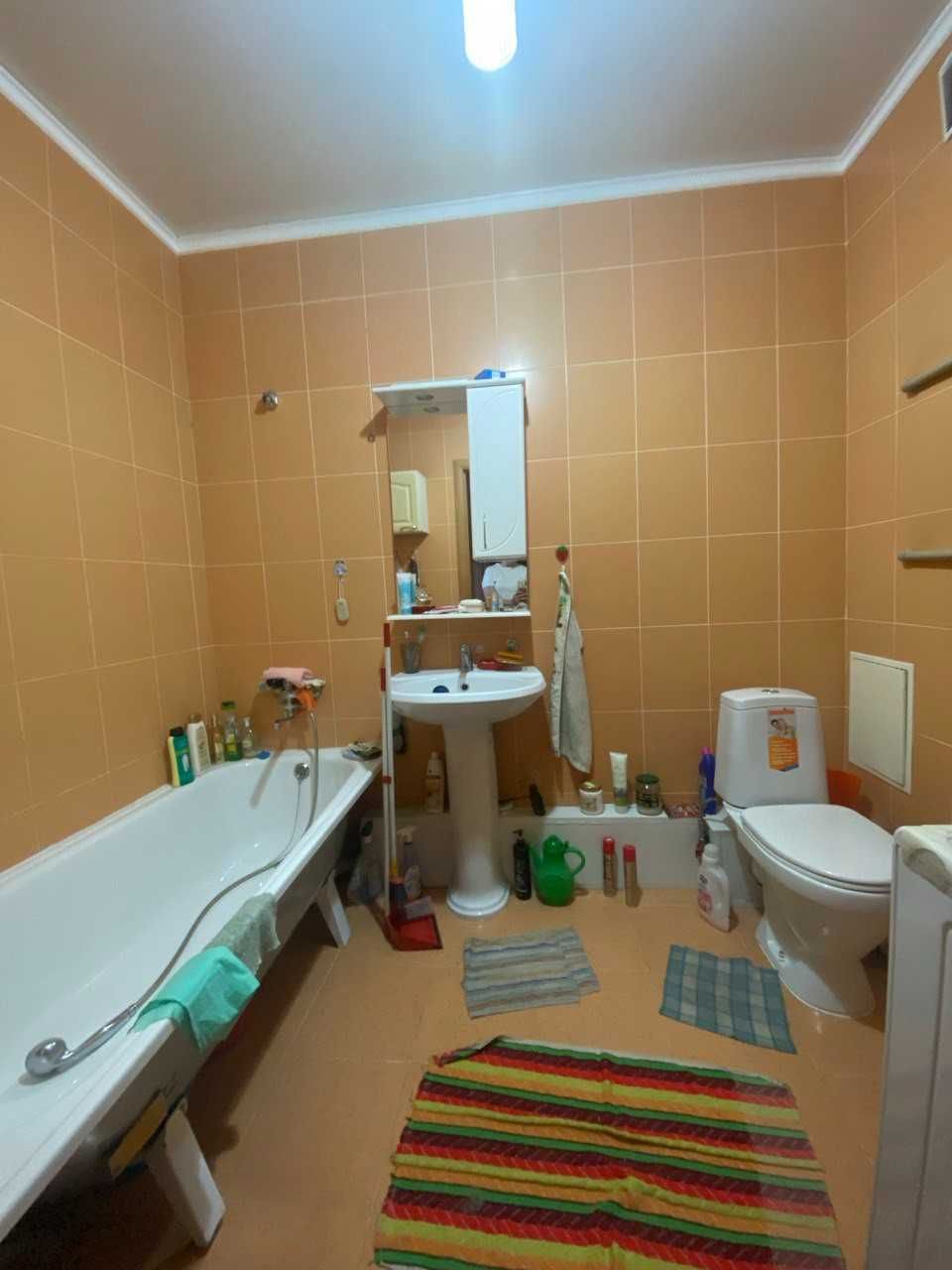 Продажа 1-комнатной квартиры центр с большой кухней