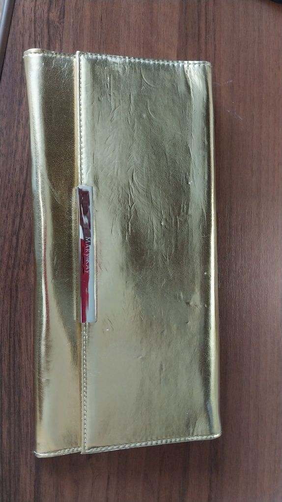 Продаётся золотой клач.