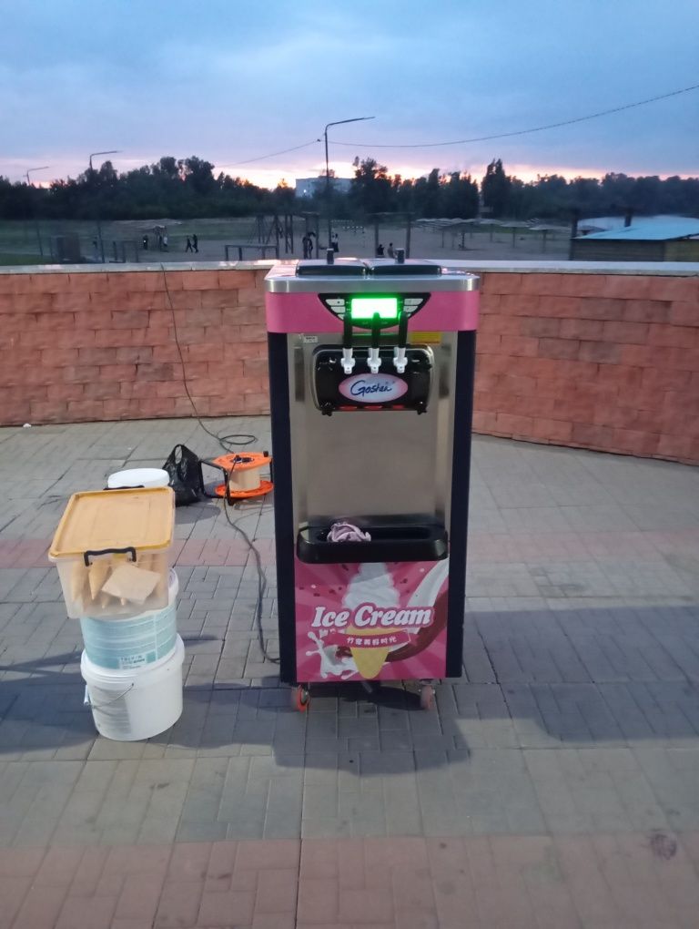 Мороженое аппарат