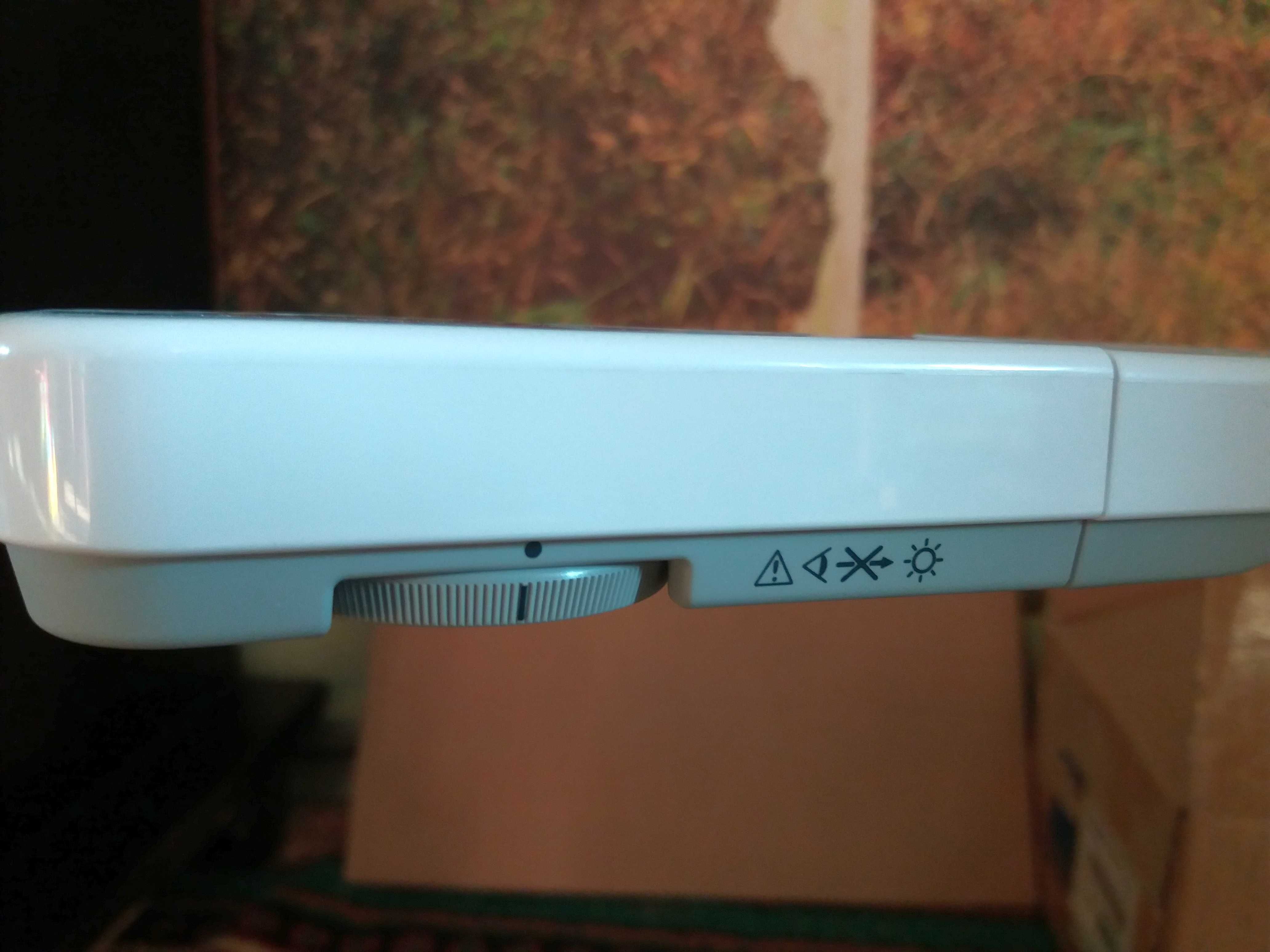Продам новую USB документ-камеру Epson ELPDC06 в упаковке.