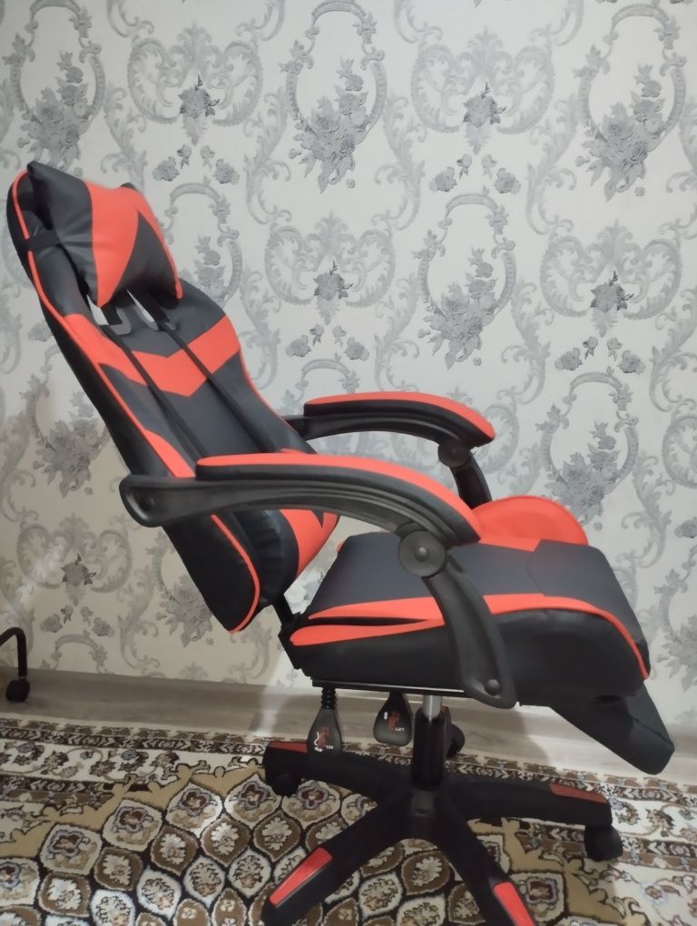 Продам игровое кресла