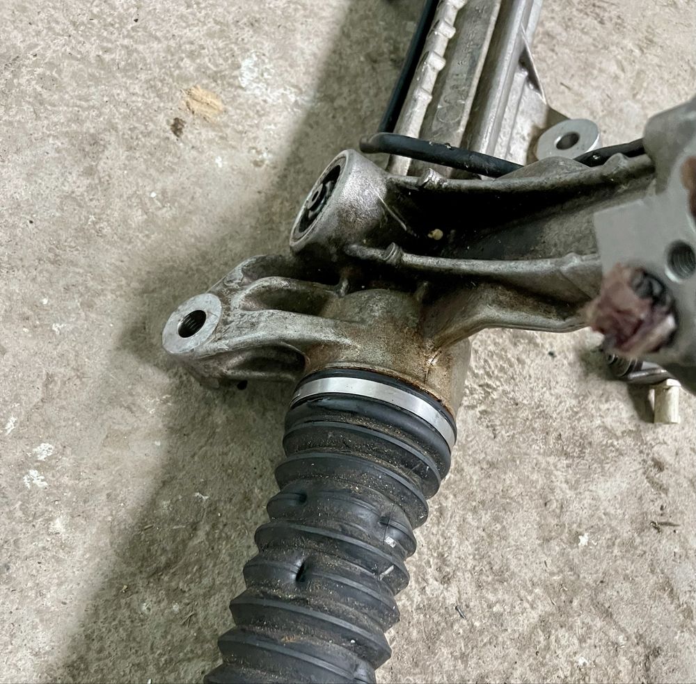 Рулевая рейка на BMW f10 f02 f01 БМВ Ф10 ф02 ф01