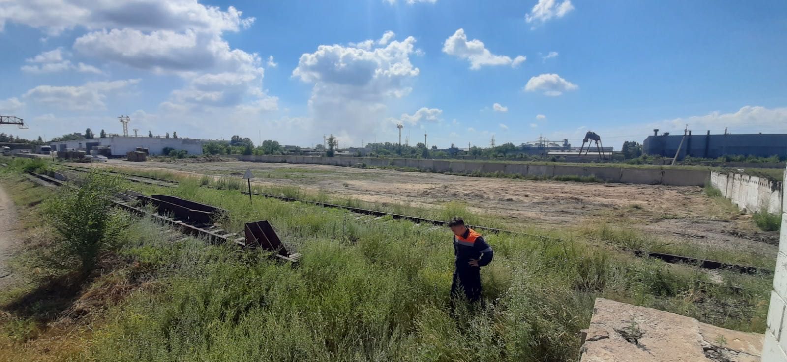 Сдам площадку под Козловым краном