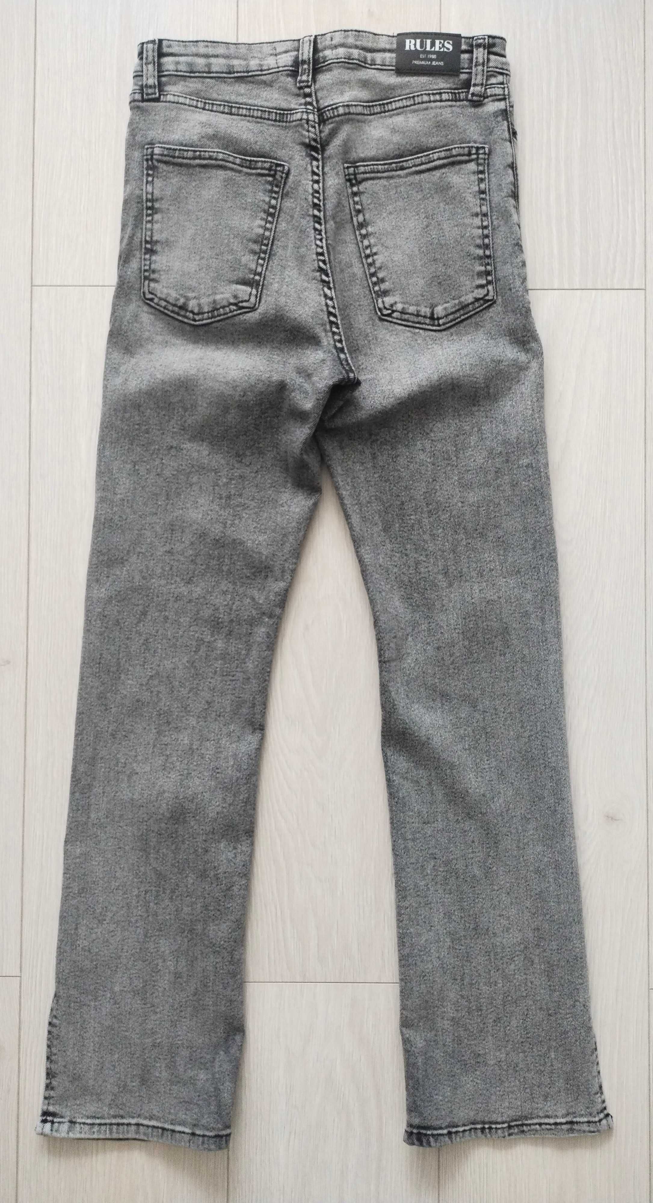 Продам женские джинсы