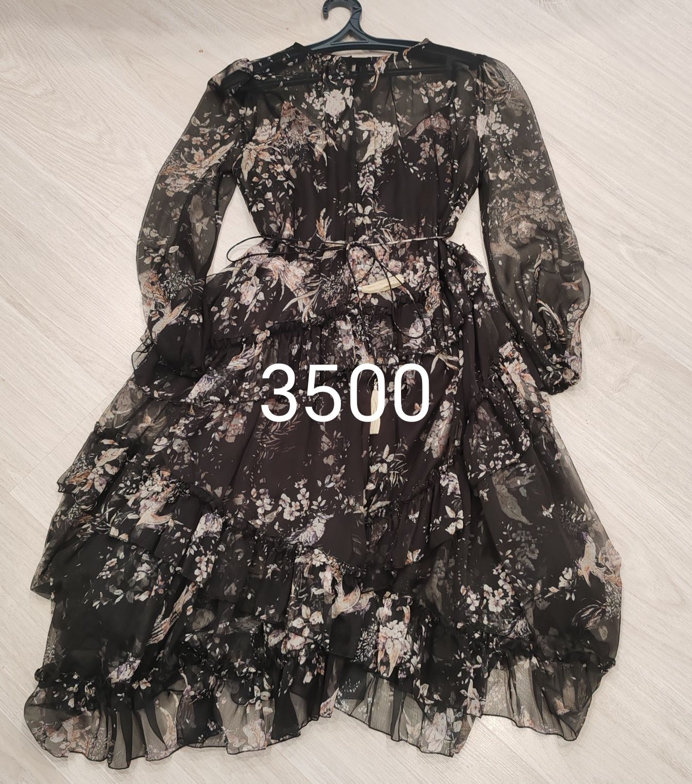 Продам женские вещи и обувь от 2000