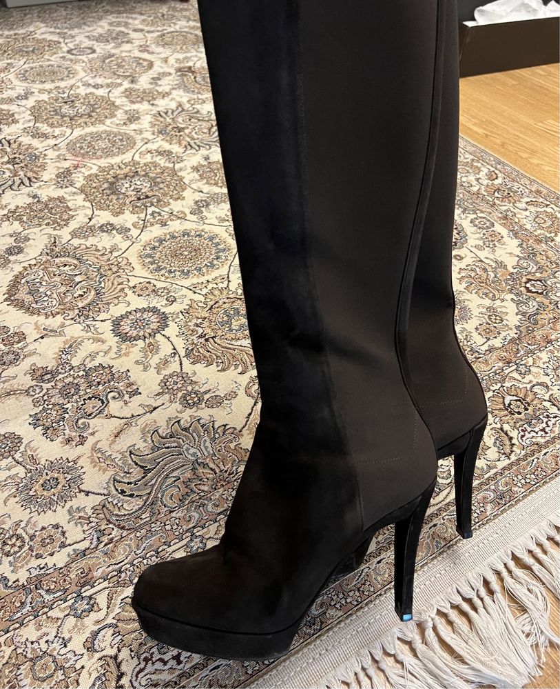 Женские брендовые сапоги Donna Karan, Италия. Оригинал. DKNY