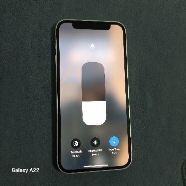 Продам Iphone 12 mini(128)
