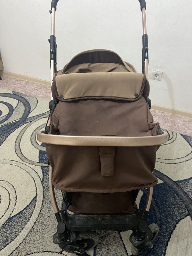 Продам каляску б/у