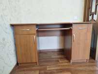 Продам офисный стол
