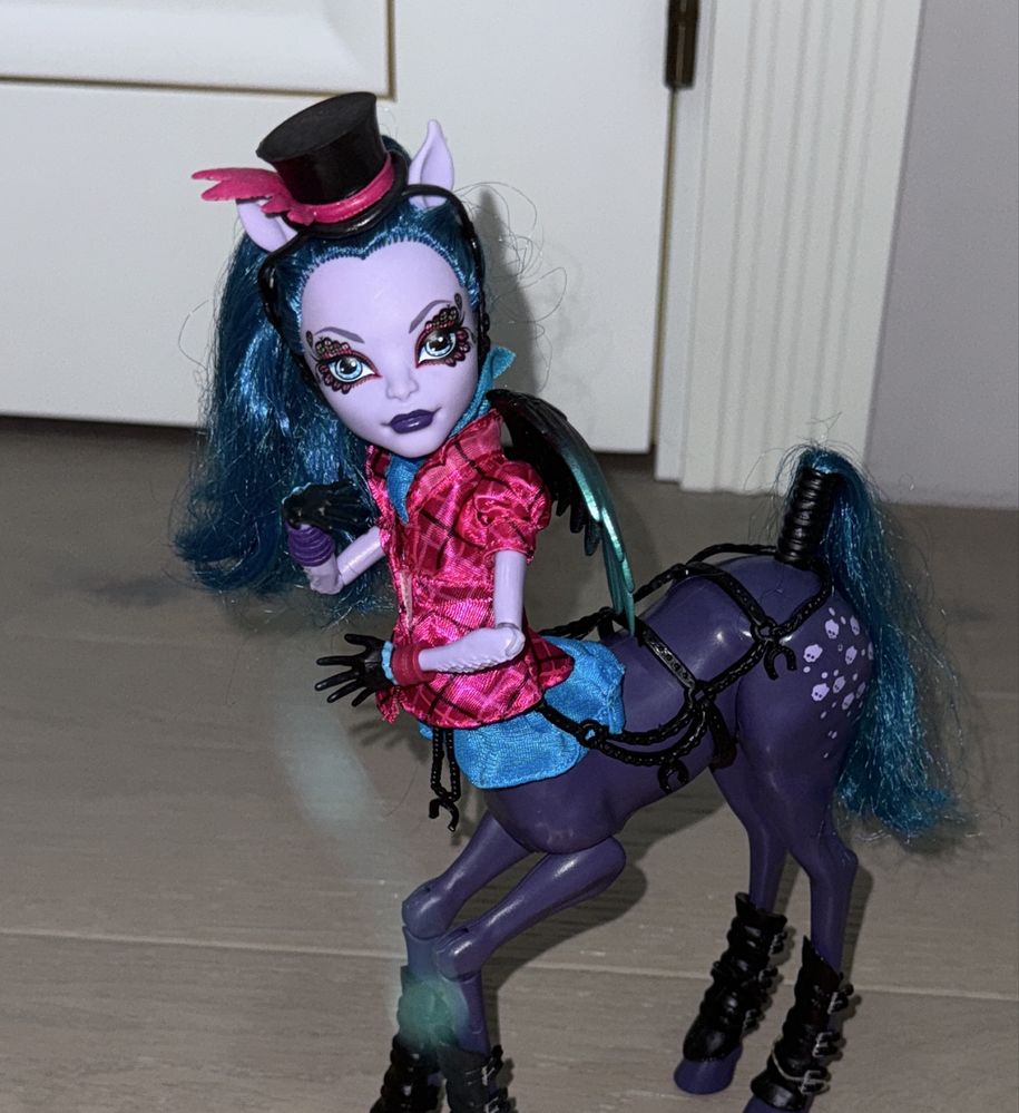 Авея Троттер кукла монстр хай (monster high)