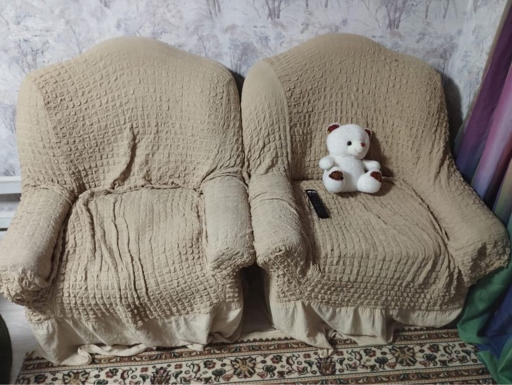 Срочно продам мебель и технику связи переездом