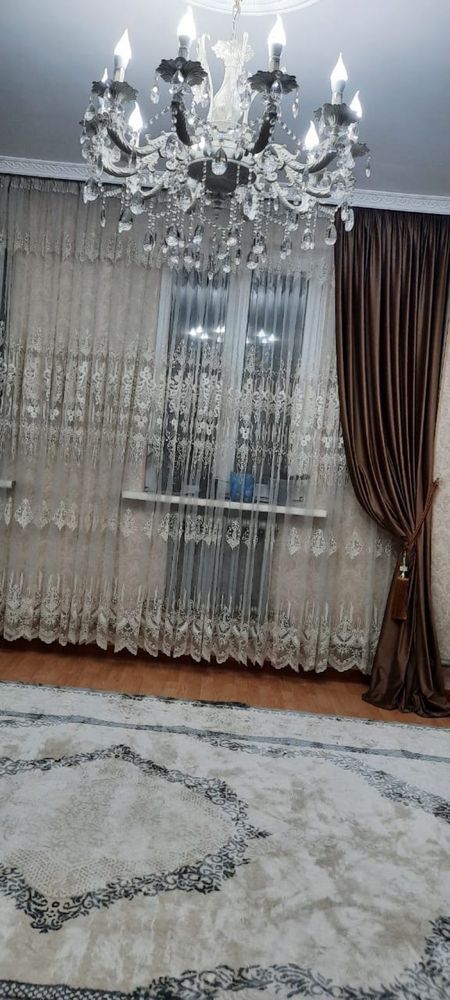 Продаем тюль и шторы боковые состояние нового