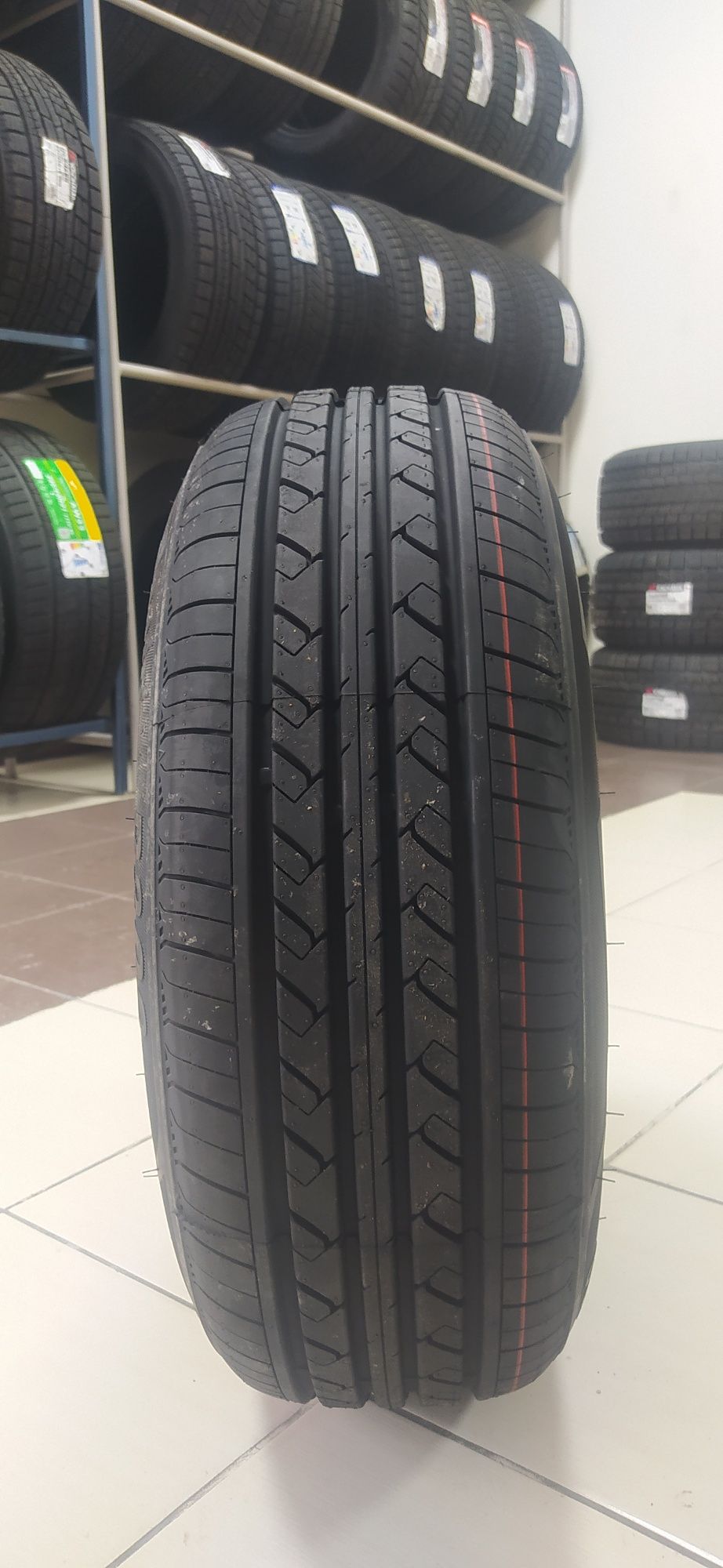 Rapid 185/65R14 P309 86H