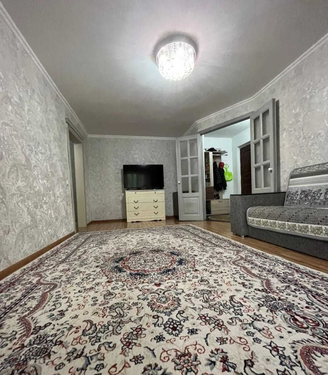 Продаётся 3 ком квартира 4 мкр