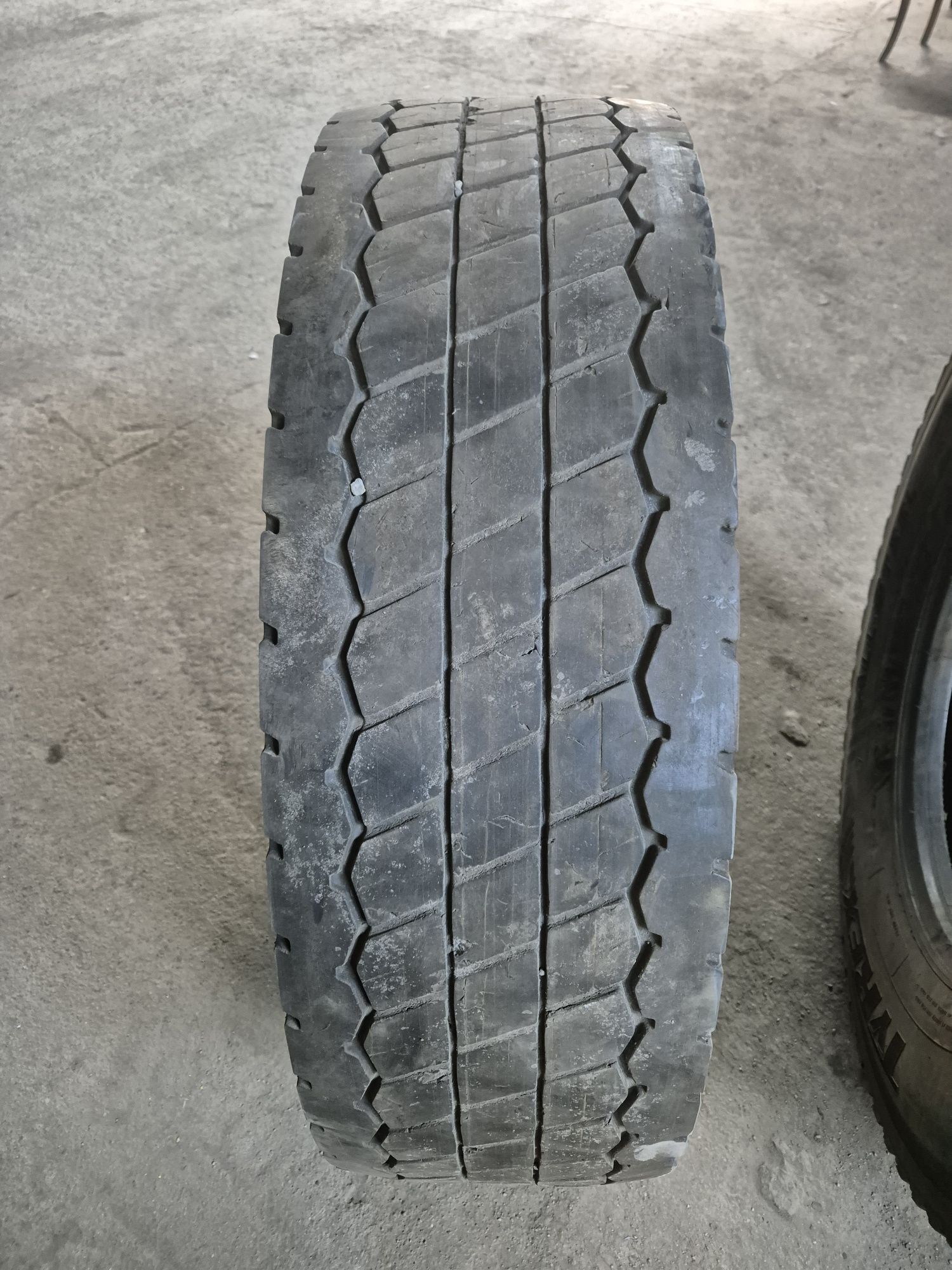 Продам грузовую резину matador d hr4 , 315/80/22,5