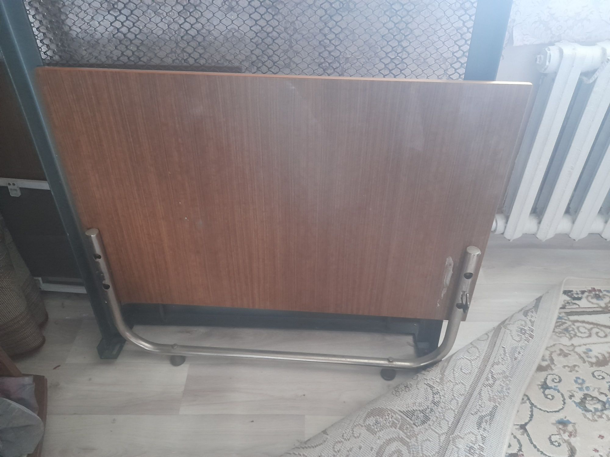 Продам железную койку кровать