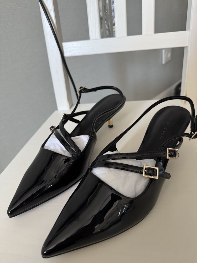 Туфли Charles&Keith
