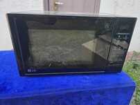 Продам микроволновку LG
