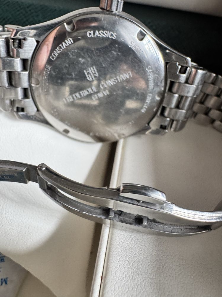 Продам часы FREDERIQUE Constant