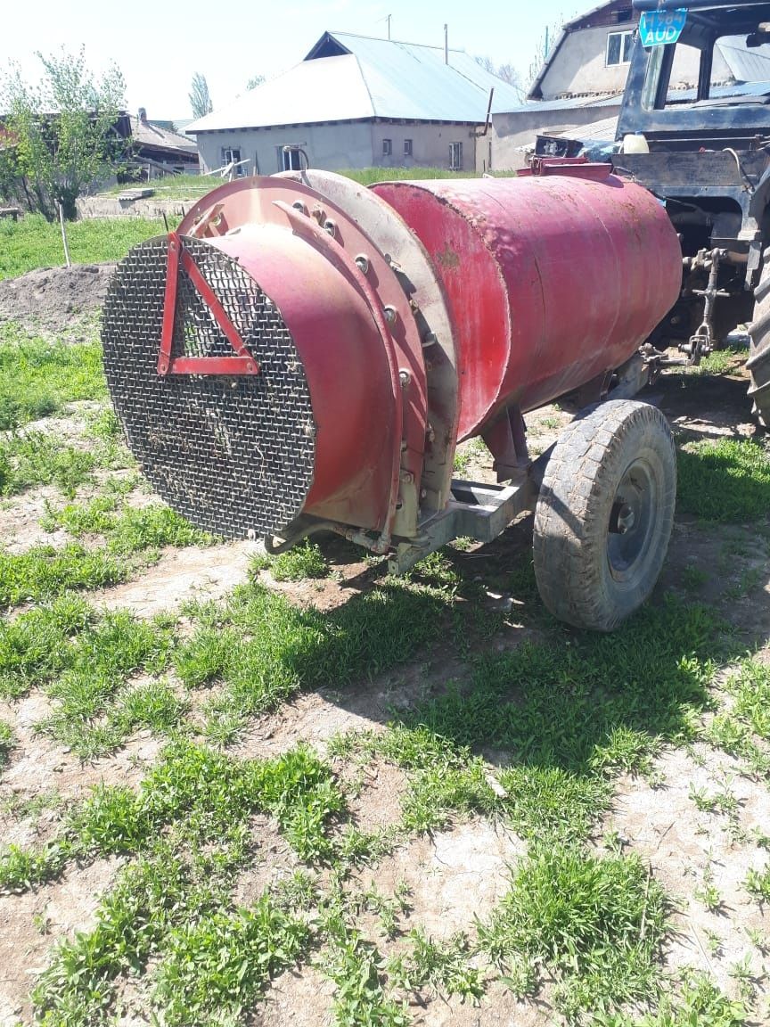 Продается бочка для опрыскивание