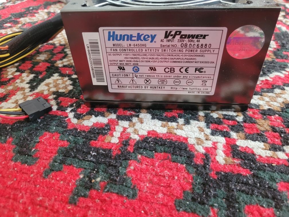 Блок питания Huntkey 550W