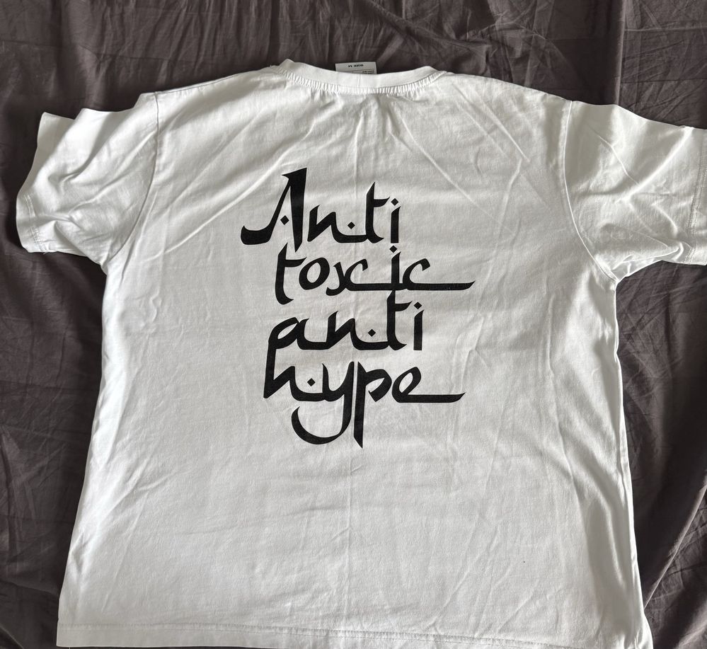 Футболка antihype