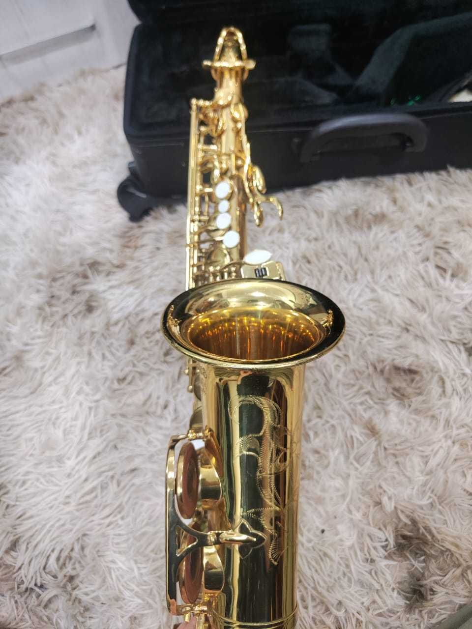 Продам саксофон альт Yamaha