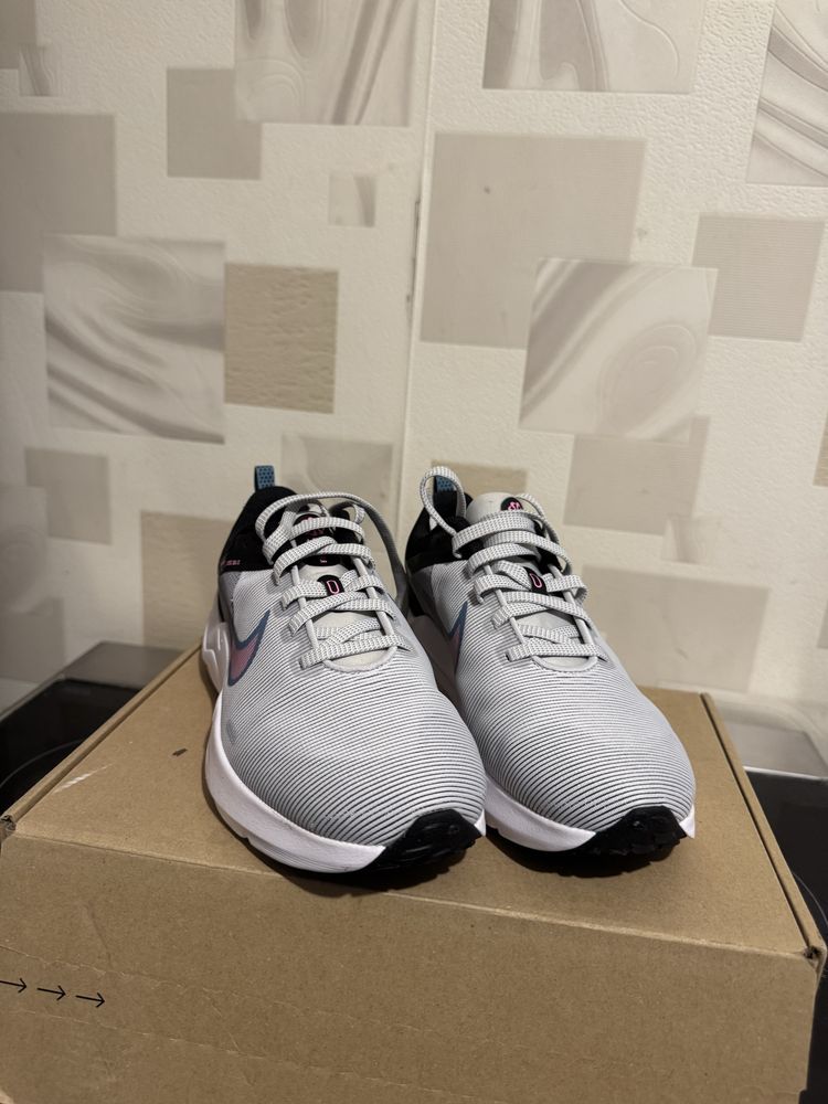 Кроссовки NIKE Original