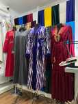 продам новые камзолы с головными уборами торг есть
