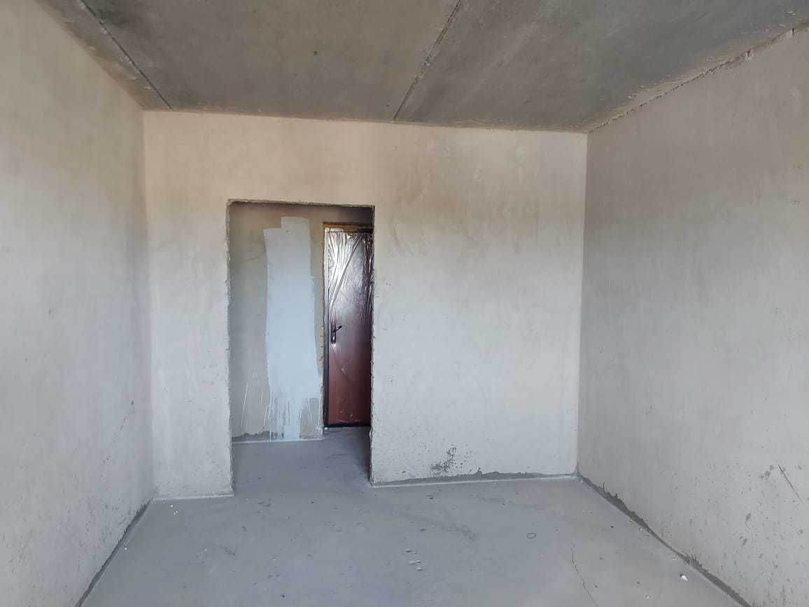 Продам 1 комн. квартиру в Уральске в черновом варианте