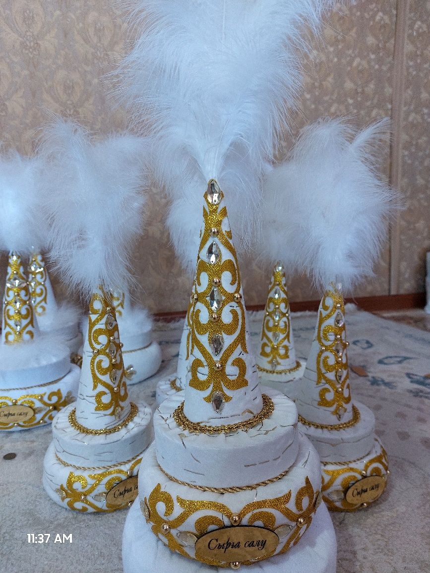 Продам  сәукеле сырға салу