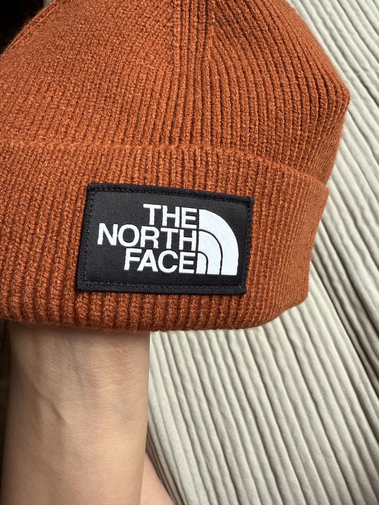 Продам шапку the north face оригинал