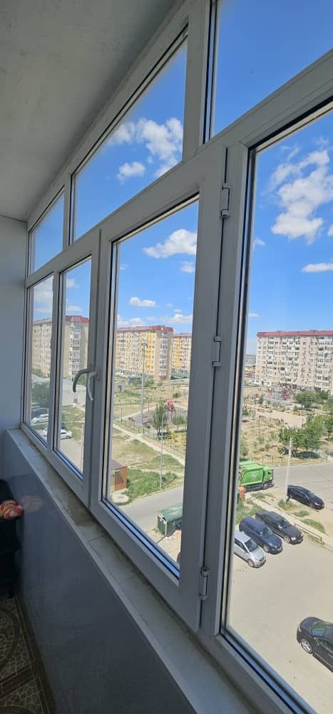 Окно и дверь на 15000 балкон терезе 15000н