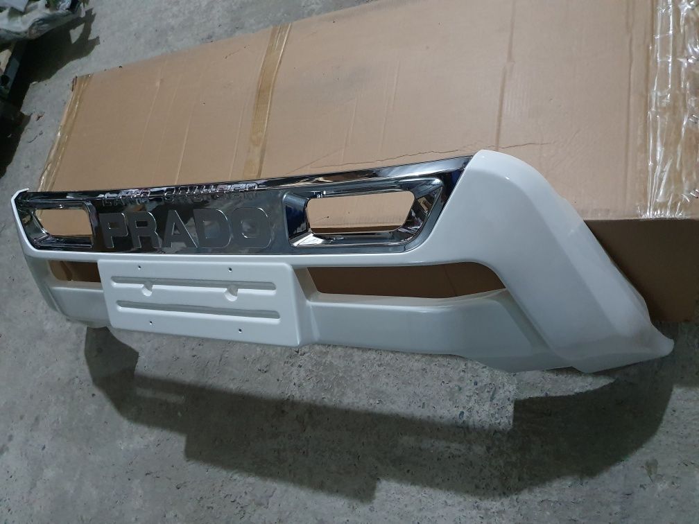 Накладка на передний бамперToyota Land Cruiser Prado 2017/2024 (губа)