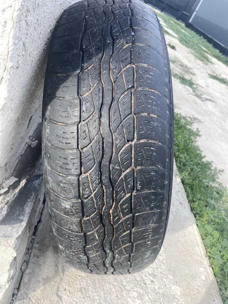 Bridgestone Dueler H/T 687 автошины
