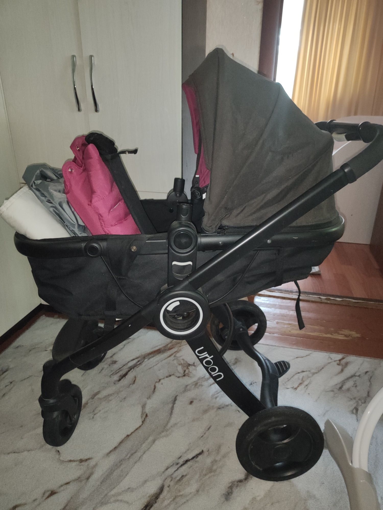 Продам коляску chico urban 2 в 1
