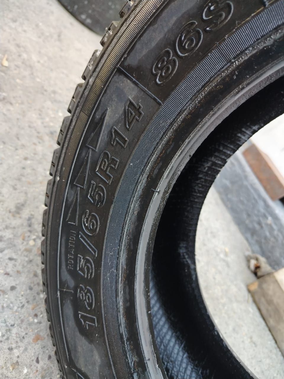 Продам шины б/у в хорошем состоянии 185/65R14