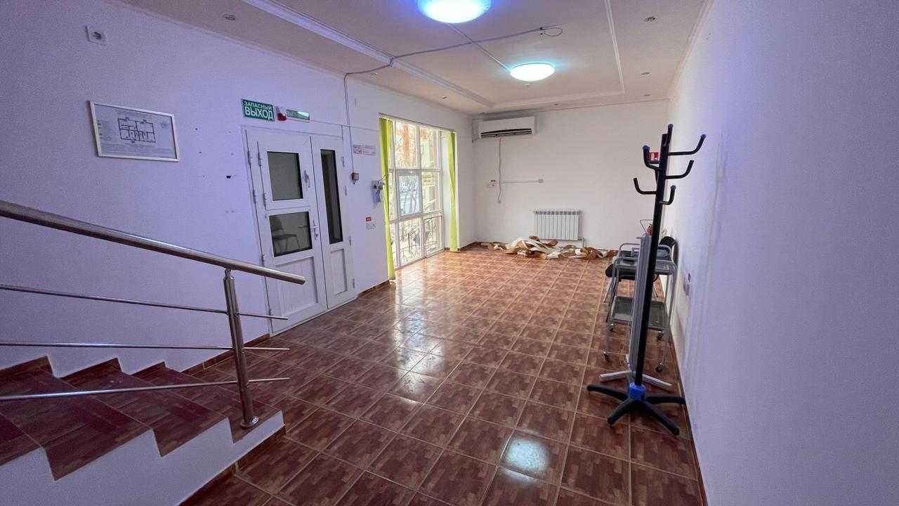 Арендаға екі қабатт коммерциялық нысанға арналған ғимарат
