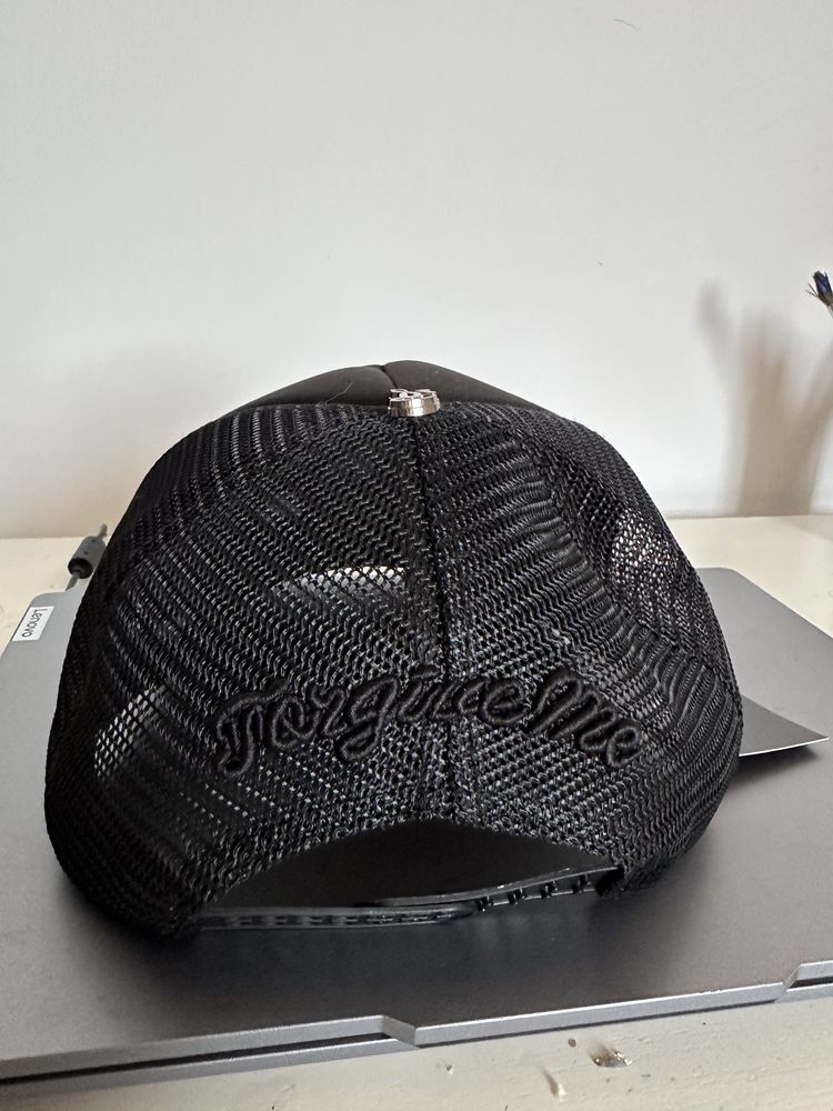 Продам кепку Syna hat