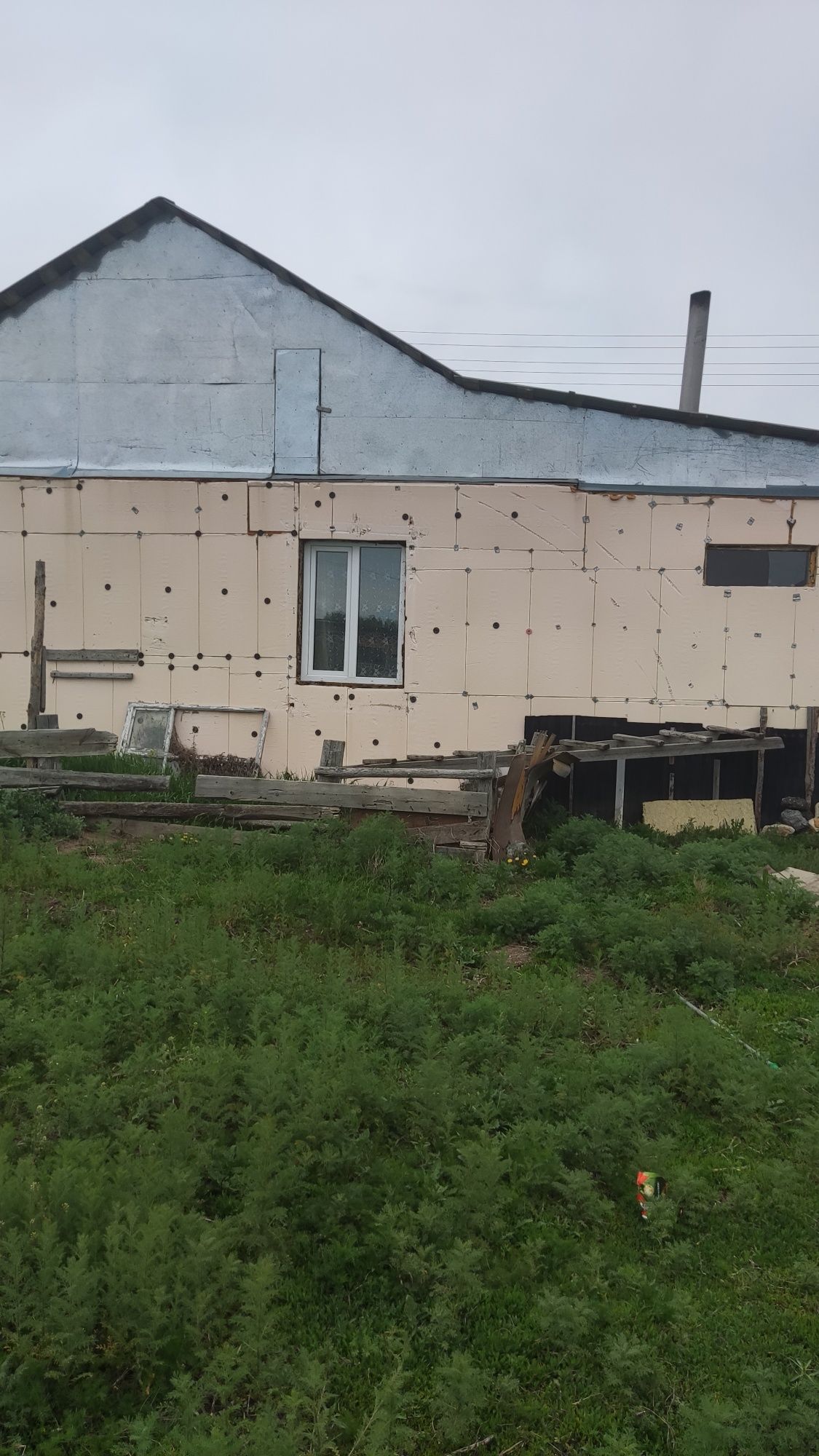 Срочно продам 4 комнатный дом в Бишкуле.