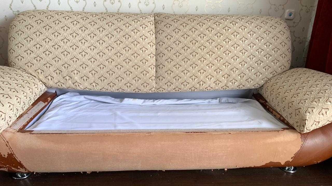 Продам диван из 3 (трех) единиц