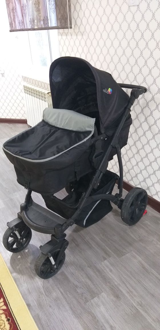 Продается детская коляска
