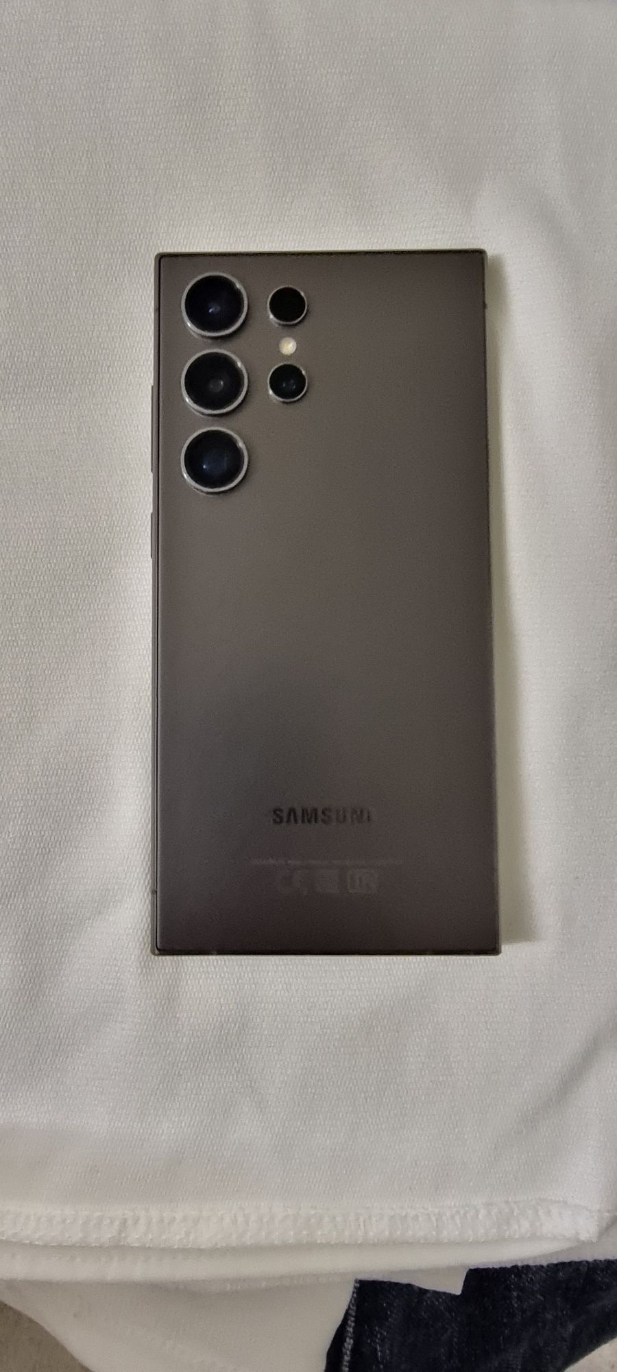 Продам Samsung s24 ultra 512g