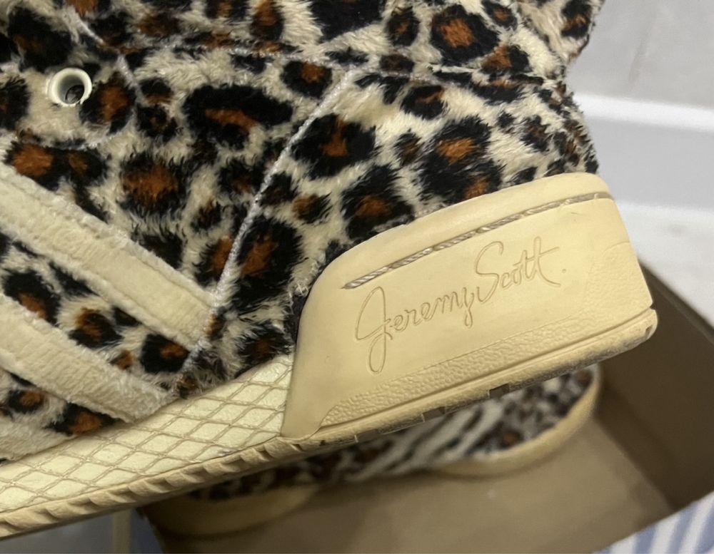adidas jeremy scott leopard