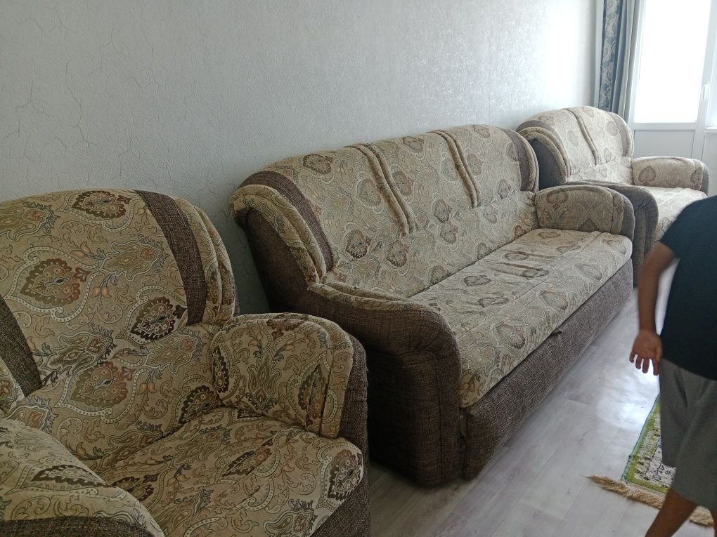 Диван 3-2-1 продам самовывоз