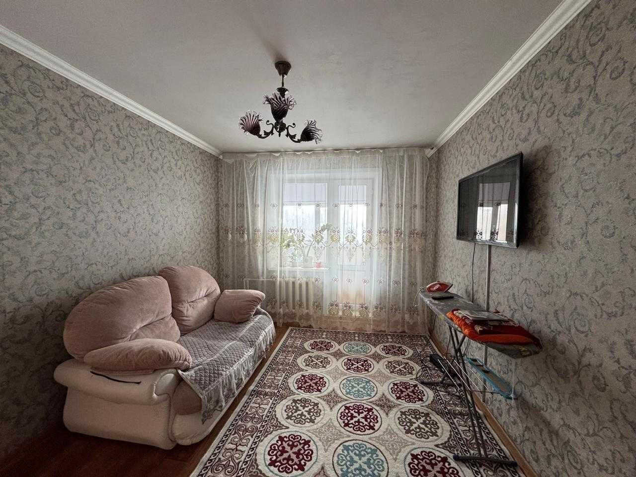 S  Продам 4-х ком УП на 8 мкр , 5/5 этаж