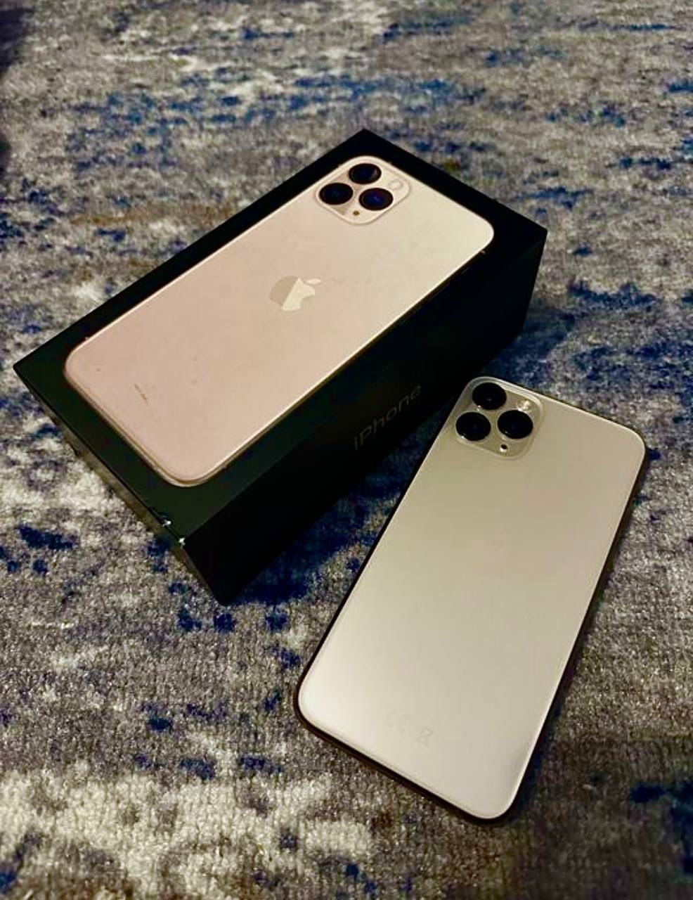 Продам iPhone 11 pro