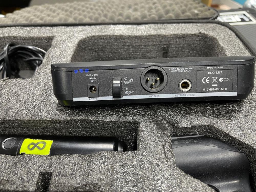 Радиомикрофон Shure BLX4 M17\SM58(без антен)
